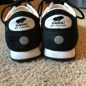 Karhu black and white shoes